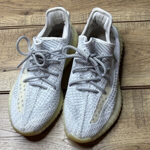 Adidas Yeezy Boost Gray and Cream Knit Sneakers Size 8.5